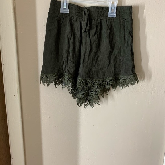 Short - Picture 2 of 2